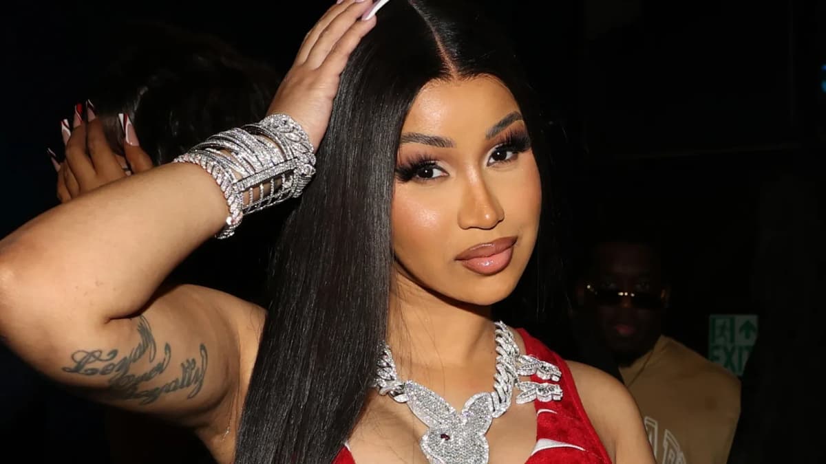 Cardi B Admits She Could Pick Better Men Says Dating Exes Causes Drama