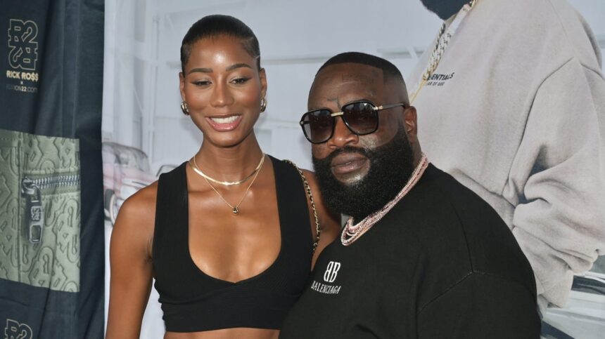 Rick Ross performs on stage after Rick Ross Jazzma Kendrick split.